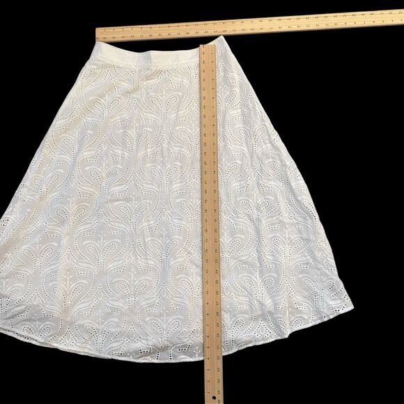 J. Mclaughlin Womens Cotton Eyelet Long A-Line Skirt White Size 8 Lined - Picture 12 of 13